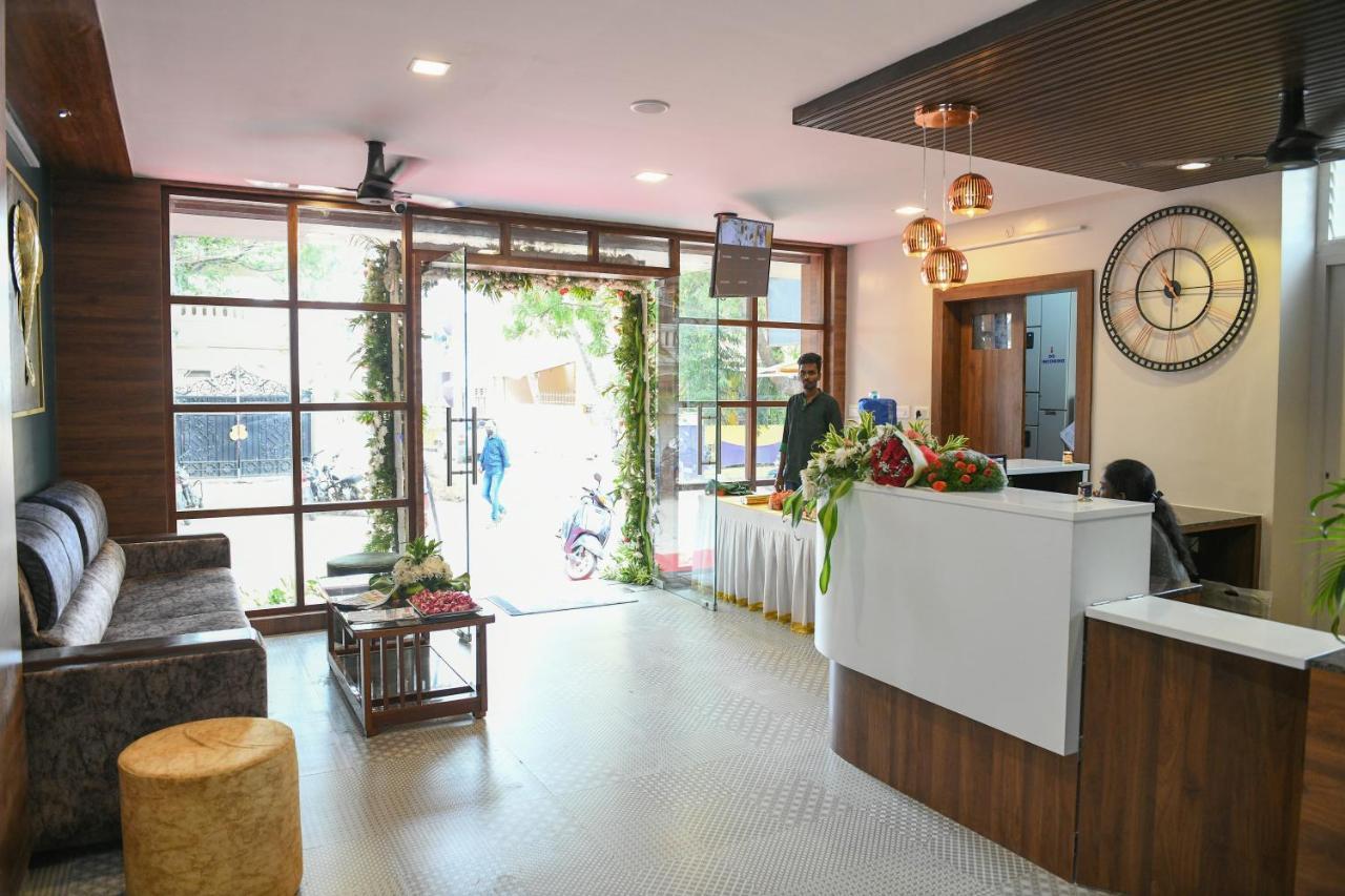 Hotel Essence Vellore Exterior foto